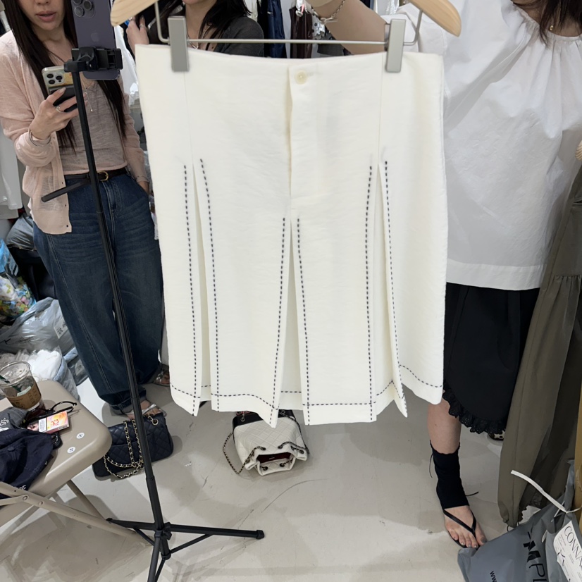 CONNAUGHT/DAILYJUD韓國代購女士新品推薦休閑半身裙中短裙CONNAUGHT/DAILYJUD半身裙/中短裙圖色2黑色