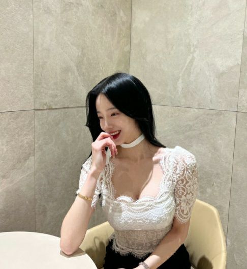 HIGH HEELS東大門實拍韓國女裝新品26夏季休閑襯衫蕾絲衫HIGH HEELS襯衫/蕾絲衫