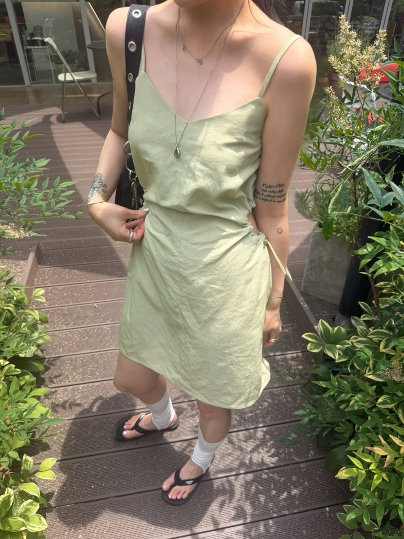 GLITTER韓國直郵女裝新品時尚人氣熱賣26夏季休閑連衣裙OPSGLITTER連衣裙