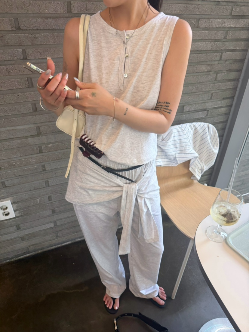 GLITTER東大門實拍韓國女裝新品休閑熱賣26夏季推薦人氣套裝GLITTER套裝