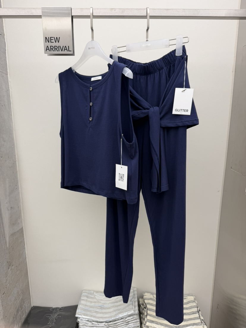 GLITTER東大門實拍韓國女裝新品休閑熱賣26夏季推薦人氣套裝GLITTER套裝圖色2