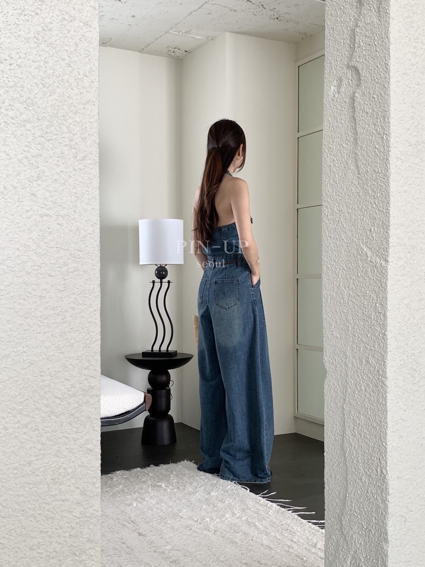 PIN-UP東大門實拍韓國女裝新品時尚休閑熱賣人氣連體褲露背PIN-UP連體褲