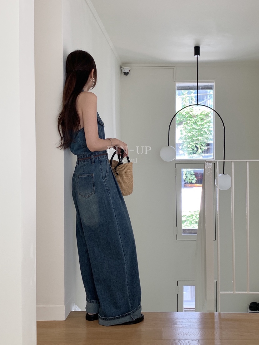 PIN-UP東大門實拍韓國女裝新品時尚休閑熱賣人氣連體褲露背PIN-UP連體褲