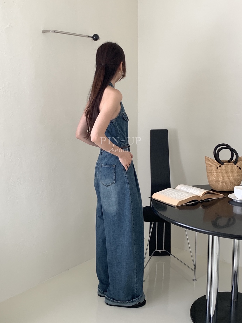 PIN-UP東大門實拍韓國女裝新品時尚休閑熱賣人氣連體褲露背PIN-UP連體褲