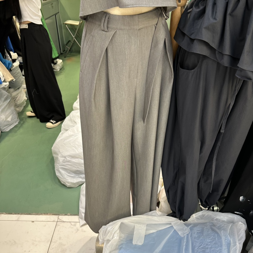 ROMANTIC NEWYORK韓國代購女裝新款時尚休閑推薦26夏季休閑褲ROMANTIC NEWYORK休閑褲圖色1