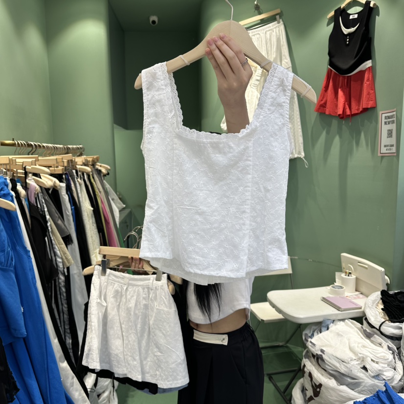 ROMANTIC NEWYORK韓國直郵女裝新品26夏季時尚吊帶背心刺繡ROMANTIC NEWYORK吊帶/背心