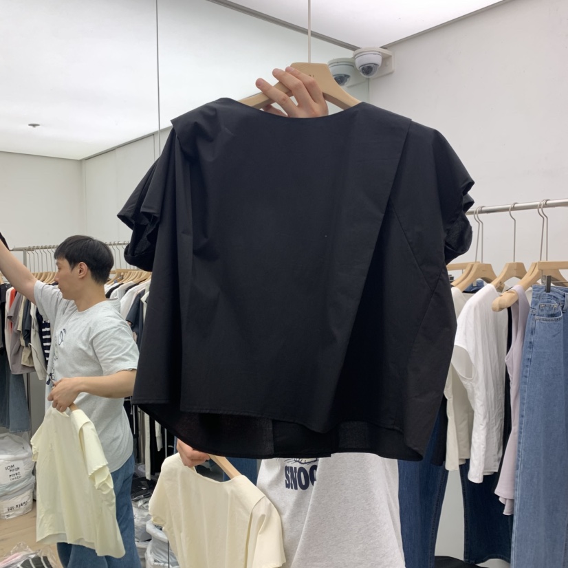 MOI-A韓國直郵實拍女士新品26夏季熱賣時尚襯衫蕾絲衫褶裥MOI-A襯衫/蕾絲衫圖色2