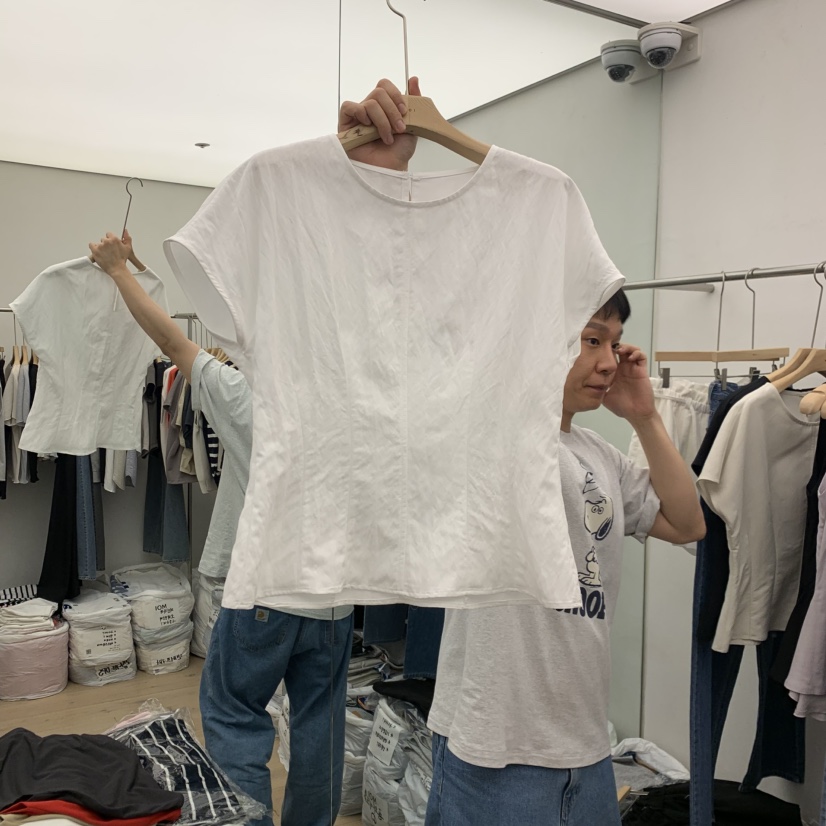 MOI-A東大門實拍韓國女裝新品推薦熱賣時尚人氣襯衫蕾絲衫MOI-A襯衫/蕾絲衫圖色1