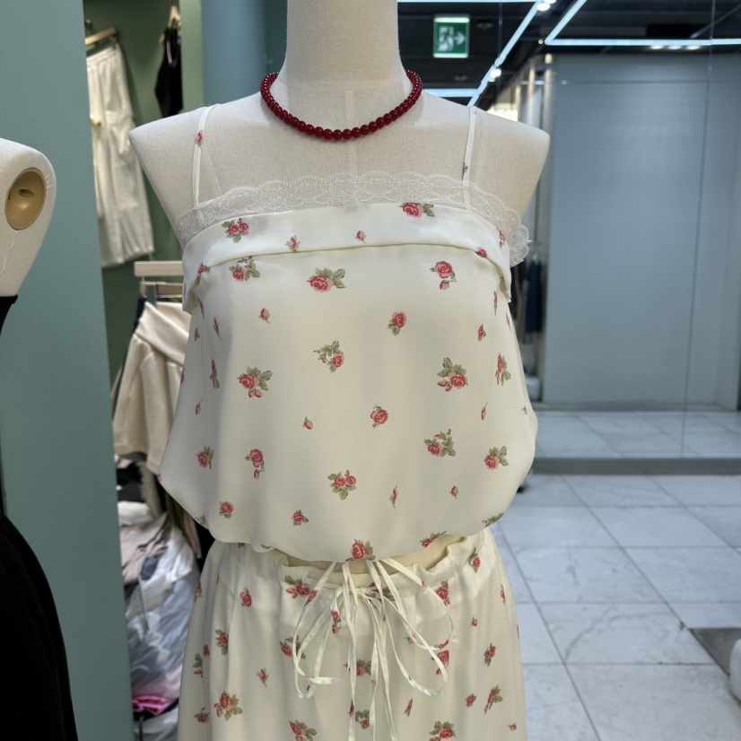 ROMANTIC NEWYORK韓國直郵女士新品熱賣推薦吊帶背心蕾絲ROMANTIC NEWYORK吊帶/背心圖色2