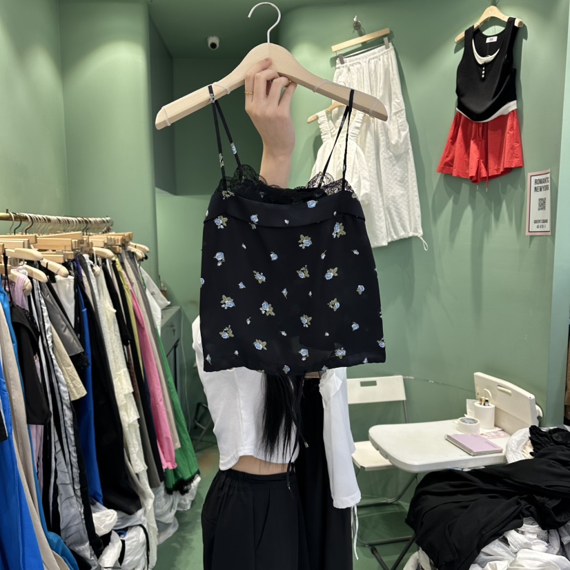 ROMANTIC NEWYORK韓國直郵女士新品熱賣推薦吊帶背心蕾絲ROMANTIC NEWYORK吊帶/背心圖色3