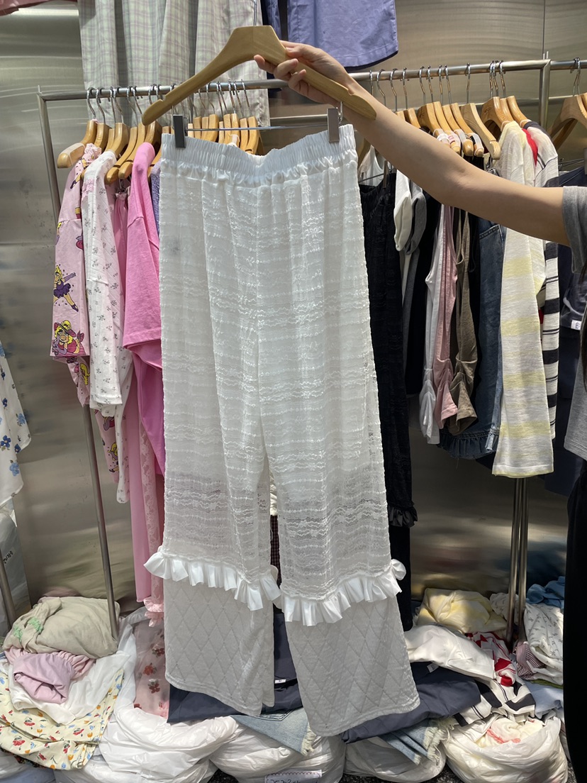 MENDL S東大門實拍韓國女士新品時尚人氣26夏季休閑褲蕾絲MENDL S休閑褲