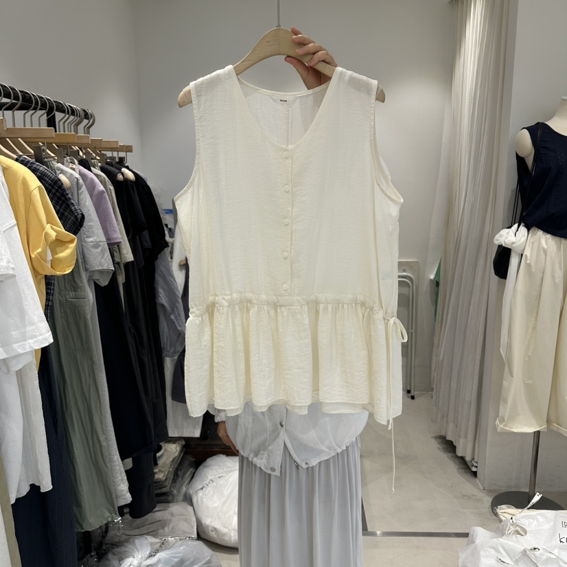 IRVINE韓國直郵女裝新品熱賣推薦休閑26夏季人氣吊帶背心IRVINE吊帶/背心圖色2
