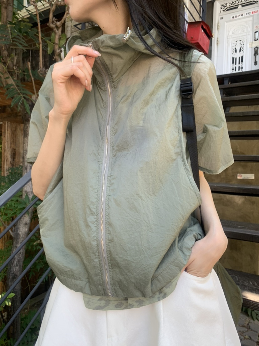 LE AVE韓國代購女裝新品熱賣人氣時尚推薦26夏季夾克運動連帽LE AVE夾克