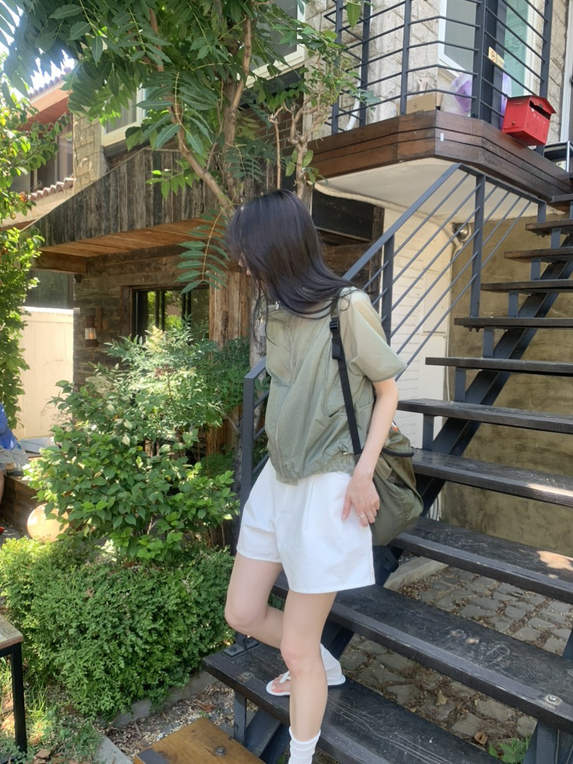 LE AVE韓國代購女裝新品熱賣人氣時尚推薦26夏季夾克運動連帽LE AVE夾克
