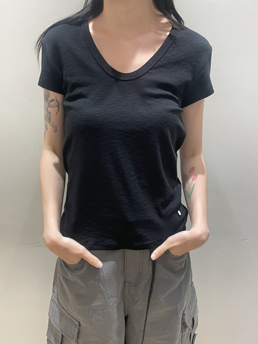 NEOUL東大門實拍韓國女士新品推薦休閑熱賣26夏季時尚T恤NEOUL/ahin雙領標簽T恤