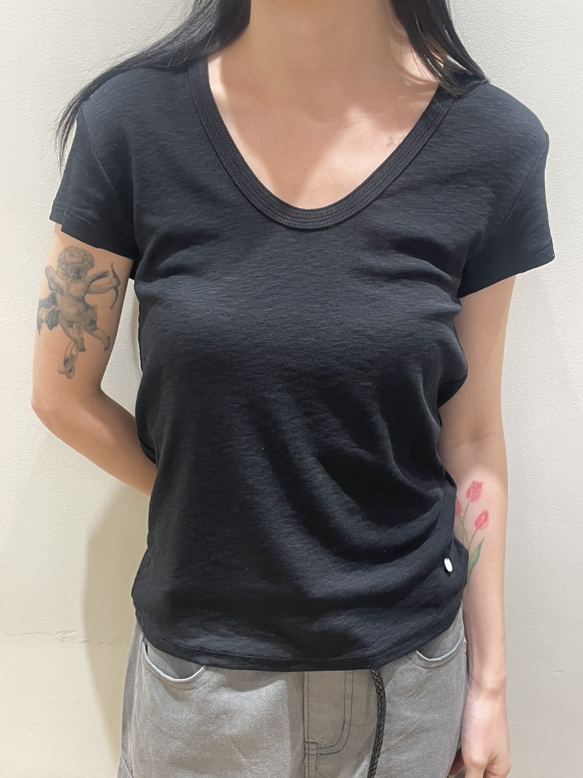 NEOUL東大門實拍韓國女士新品推薦休閑熱賣26夏季時尚T恤NEOUL/ahin雙領標簽T恤圖色4