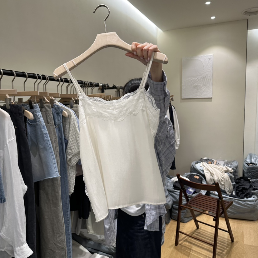 GILLI韓國直郵女士新品休閑時尚熱賣人氣吊帶背心無袖緞面GILLI吊帶/背心圖色2