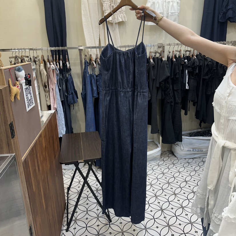 BAMBOLINA韓國東大門代購女裝新品熱賣時尚人氣推薦連體褲BAMBOLINA連體褲