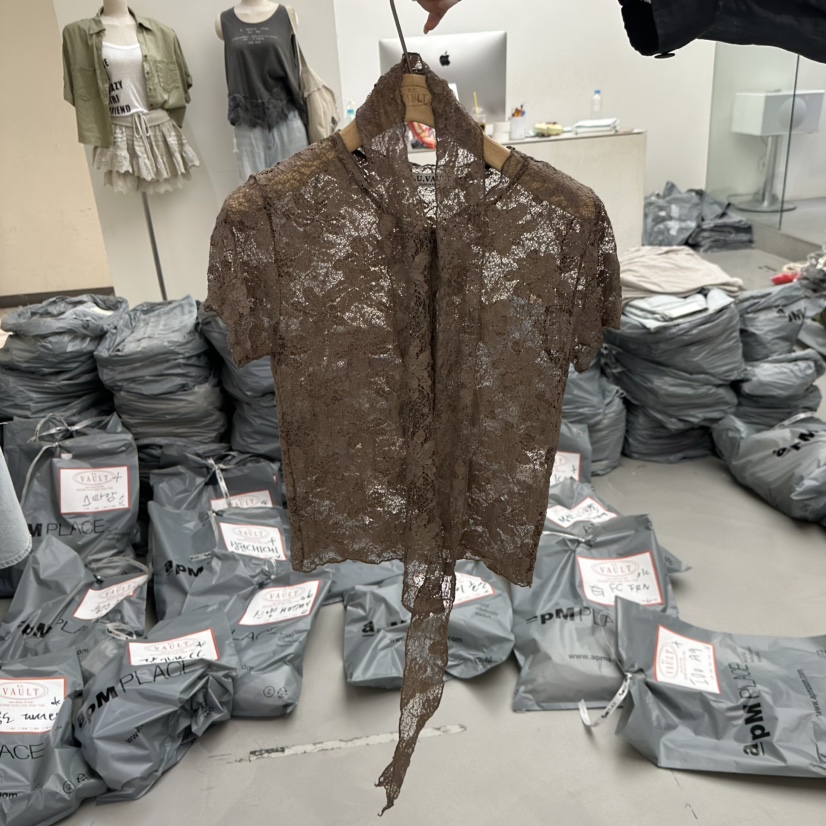 VAULT韓國東大門代購女士新品人氣休閑襯衫蕾絲衫含圍巾開衫VAULT襯衫/蕾絲衫圖色3