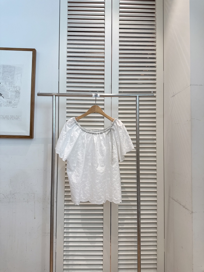 FAVE-L韓國東大門直郵女裝新品休閑推薦26夏季襯衫蕾絲衫刺繡FAVE-L襯衫/蕾絲衫圖色1