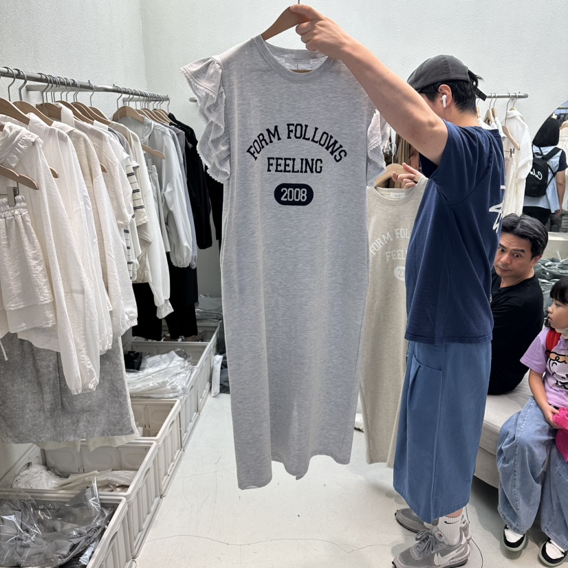 HUMMING BIRD韓國直郵女士新品推薦熱賣人氣時尚休閑連衣裙HUMMING BIRD連衣裙圖色1