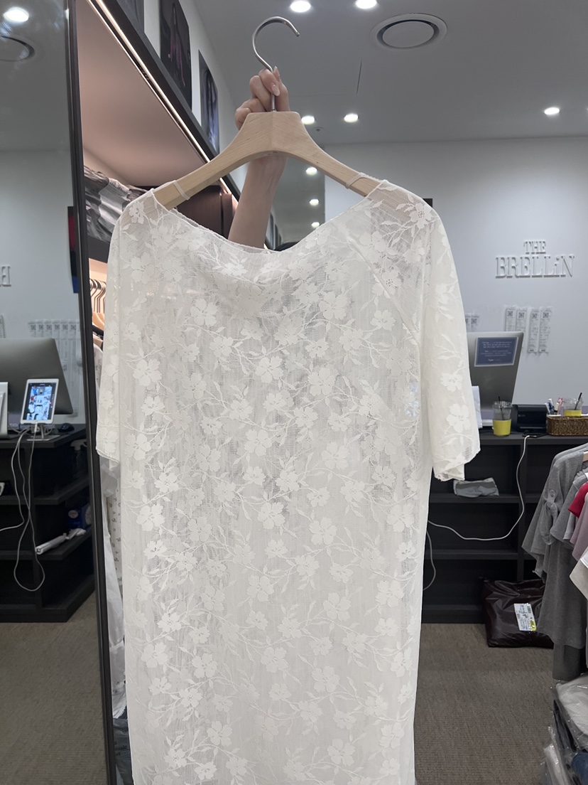 BRELLIN韓國東大門直郵女士新品26夏季休閑熱賣襯衫蕾絲衫BRELLIN襯衫/蕾絲衫