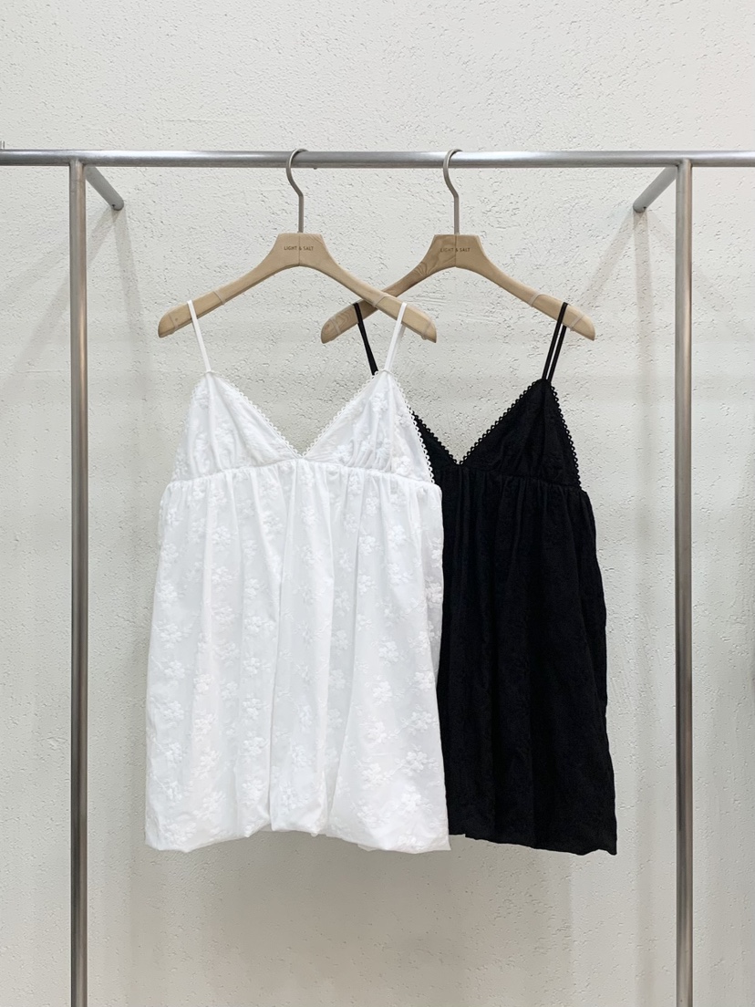 LIGHT AND SALT韓國直郵女裝新品熱賣時尚26夏季連衣裙LIGHT AND SALT連衣裙圖色2左二色