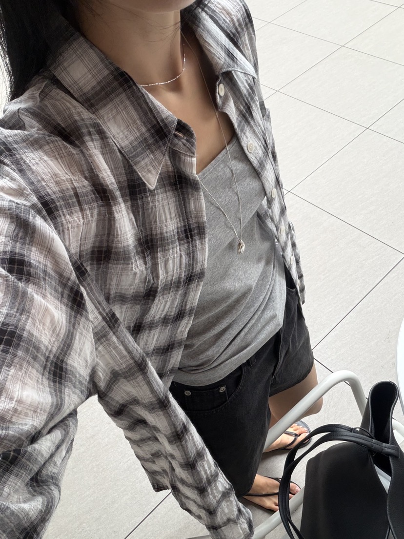 AMY GRACE-A韓國直郵實拍女士新品熱賣26夏季襯衫蕾絲衫格子AMY GRACE襯衫/蕾絲衫