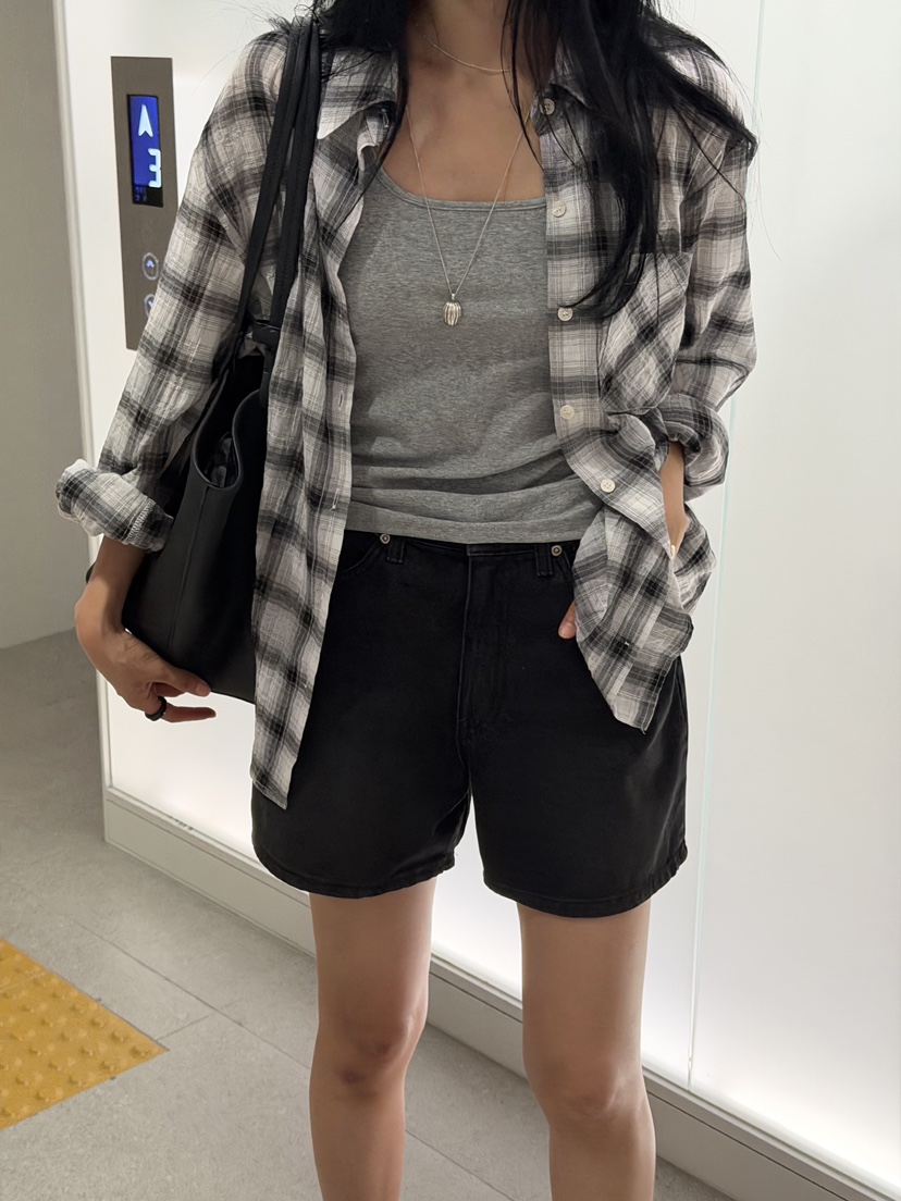 AMY GRACE-A韓國直郵實拍女士新品熱賣26夏季襯衫蕾絲衫格子AMY GRACE襯衫/蕾絲衫