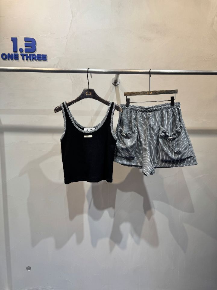 1.3東大門實拍韓國女裝新品推薦人氣熱賣26夏季吊帶背心1.3_ONE THREE吊帶/背心