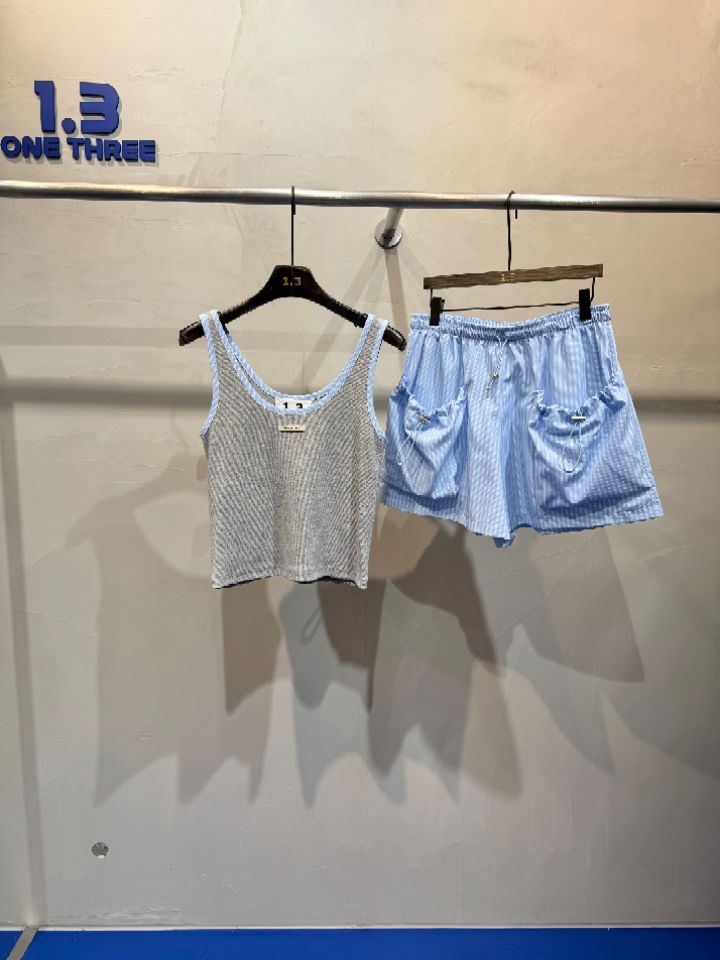 1.3東大門實拍韓國女裝新品推薦人氣熱賣26夏季吊帶背心1.3_ONE THREE吊帶/背心
