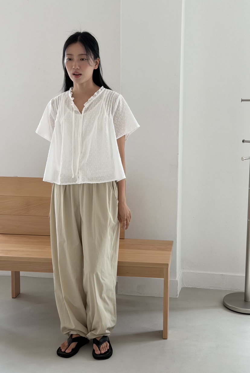 AMY GRACE-A韓國東大門直郵女士新款熱賣時尚襯衫蕾絲衫AMY GRACE襯衫/蕾絲衫圖色2