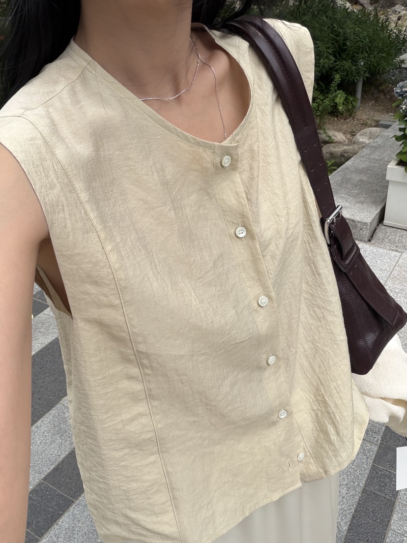 AMY GRACE-A韓國直郵女裝新款推薦時尚熱賣26夏季馬甲無袖AMY GRACE馬甲