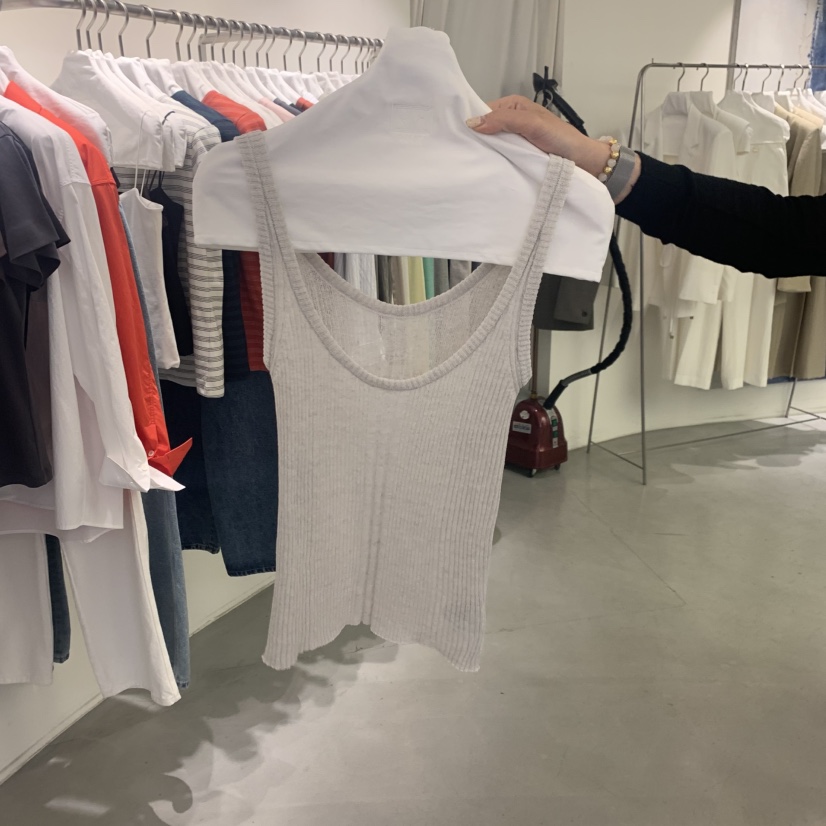 WIDA-P/RENEJ韓國直郵女士新品人氣時尚吊帶背心天絲無袖WIDA-P/RENEJ吊帶/背心圖色1