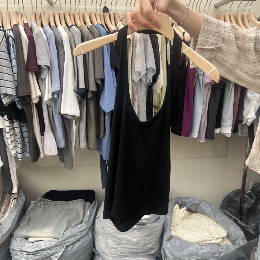 I MFACT韓國東大門直郵女裝新品時尚推薦吊帶背心露背無袖I MFACT吊帶/背心圖色2