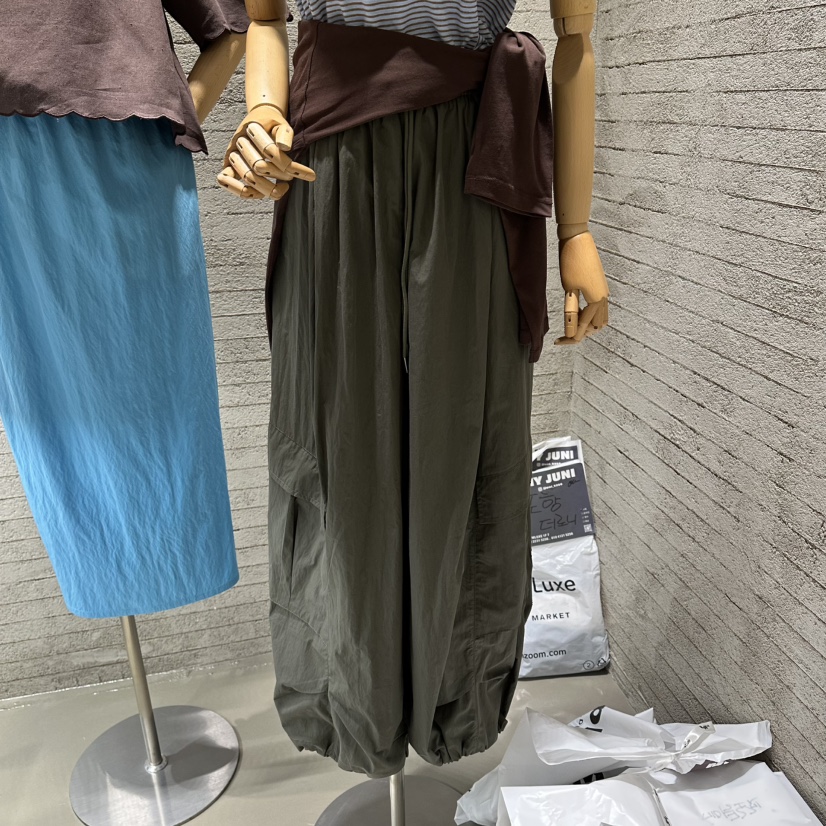 JUNI韓國直郵女裝新品時尚26夏季熱賣推薦人氣休閑褲口袋my juni休閑褲圖色2