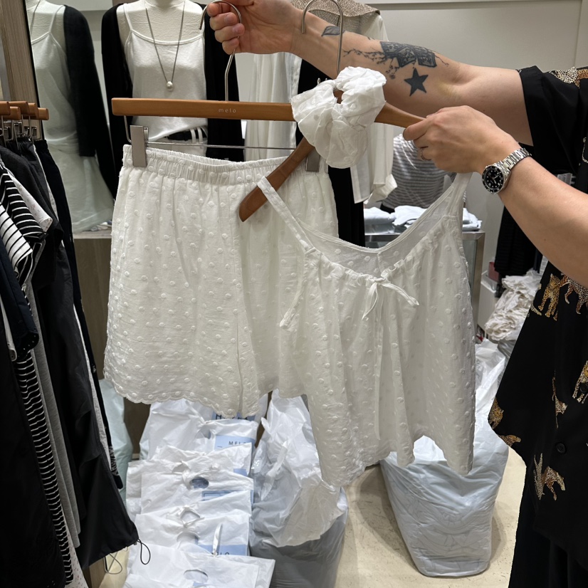 MELO東大門實拍韓國女裝新品推薦人氣熱賣時尚26夏季套裝套裝MELO套裝圖色2