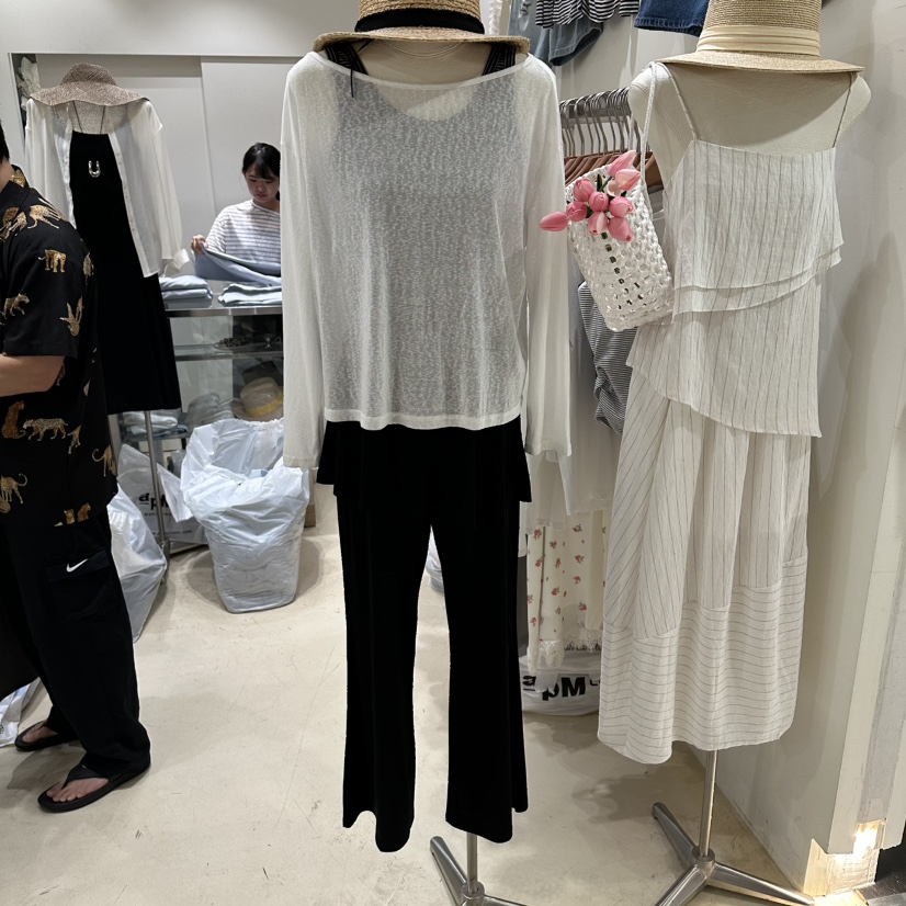MELO韓國東大門直郵女裝新品時尚推薦熱賣26夏季休閑套裝MELO套裝圖色2