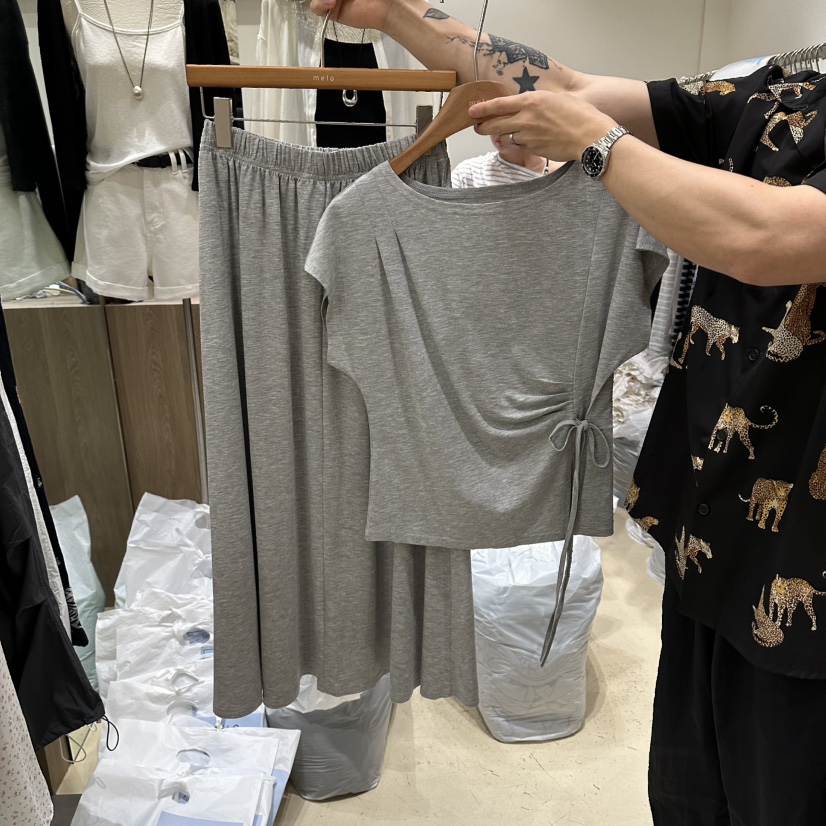 MELO韓國直郵女裝新品26夏季休閑人氣熱賣推薦套裝兩件套MELO套裝圖色1