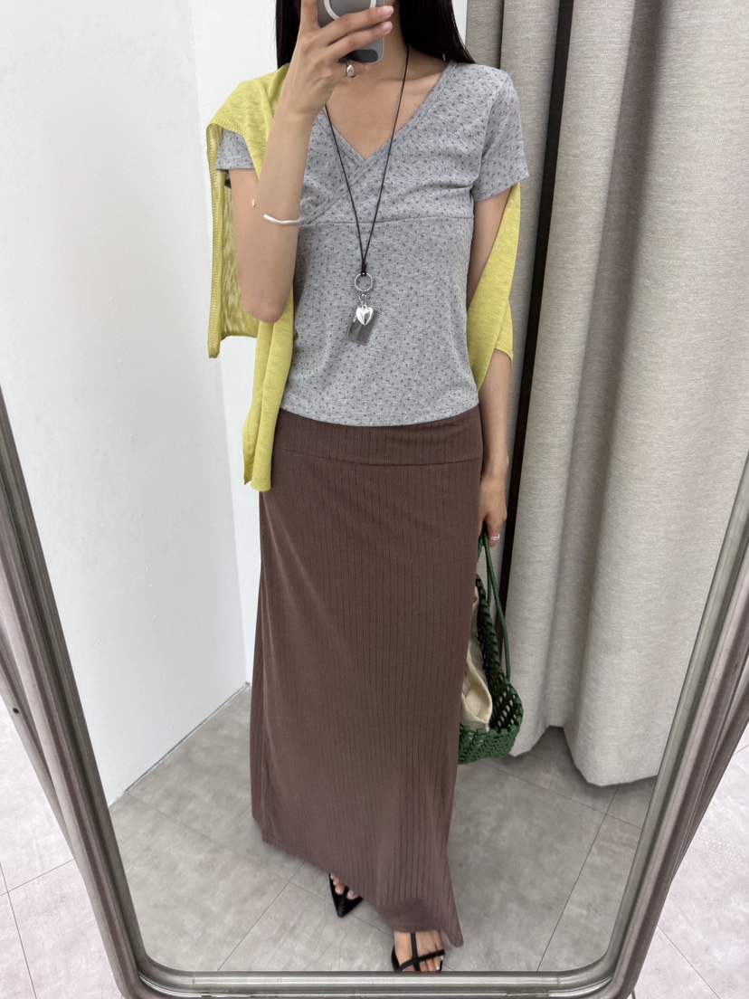 DE GO YOU韓國直郵女裝新品時尚休閑人氣26夏季T恤小碎花DE GO YOUT恤
