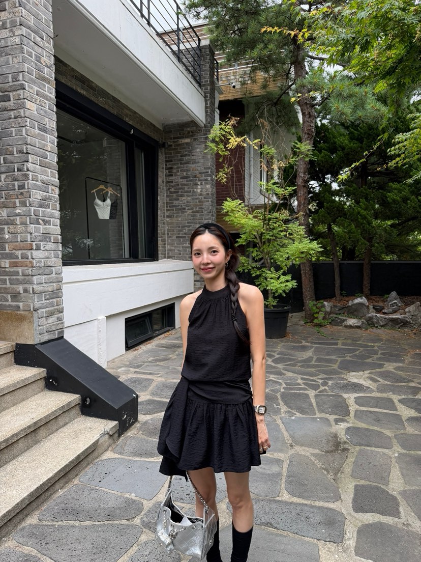 SOLAR韓國代購女裝新品26夏季休閑人氣推薦熱賣連衣裙露背SOLAR連衣裙