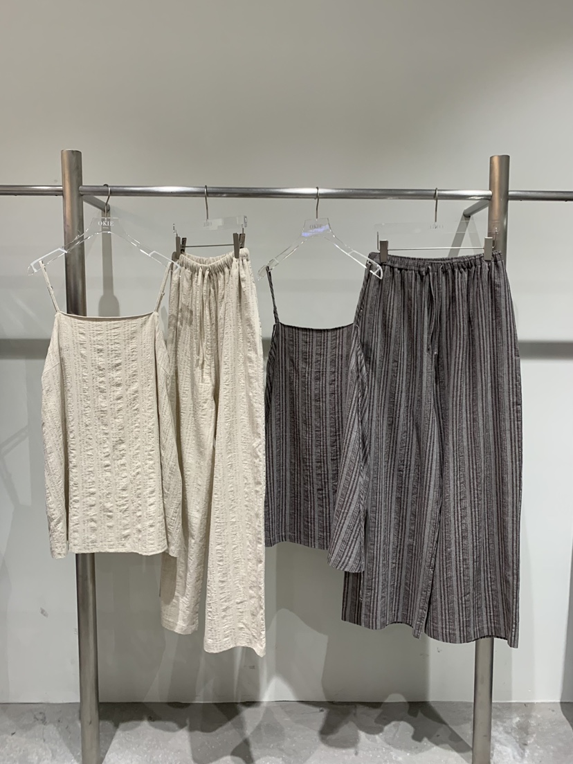 OKIE韓國直郵實拍女裝新品時尚推薦人氣休閑熱賣套裝套裝OKIE套裝