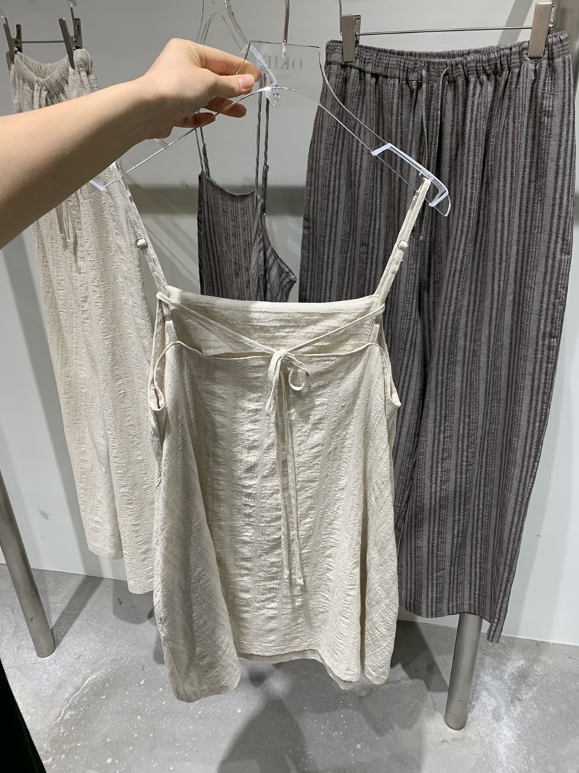 OKIE韓國直郵實拍女裝新品時尚推薦人氣休閑熱賣套裝套裝OKIE套裝