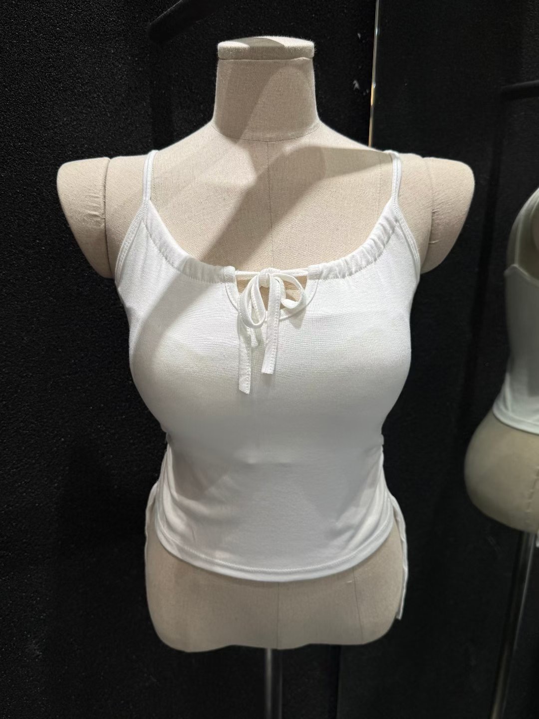 BLUESTAR韓國代購女裝新品熱賣人氣26春夏真品時尚吊帶背心BLUESTER吊帶/背心圖色1