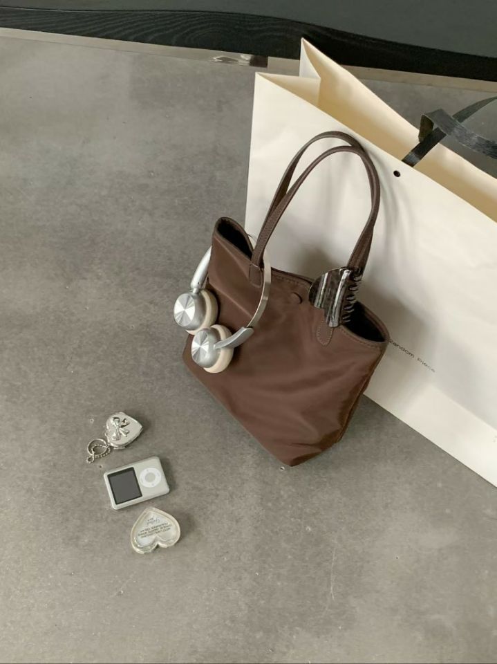 TROUVAILLE東大門直郵女裝新品人氣休閑推薦手拿包腋下包TROUVAILLE手拿包/腋下包