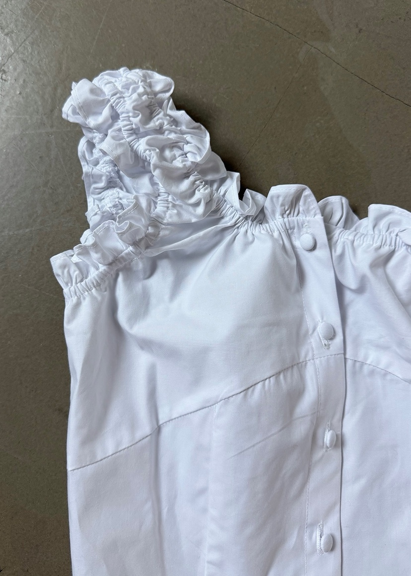 OKIE韓國直郵女士新款職業時尚熱賣人氣襯衫蕾絲衫荷葉邊OKIE襯衫/蕾絲衫