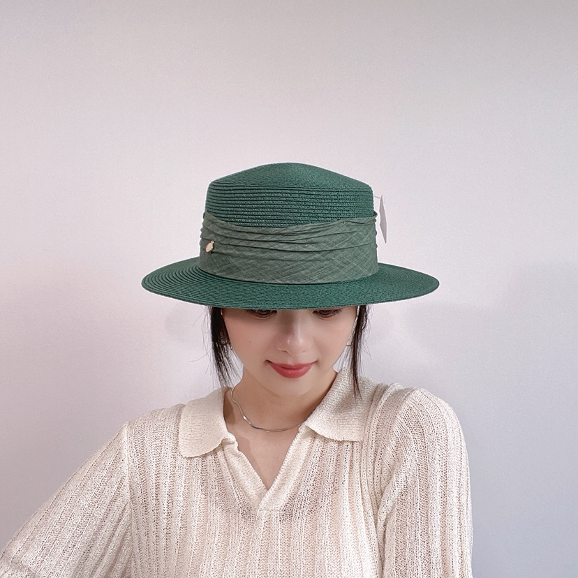 LOVELY HAT東大門直郵女裝新品人氣時尚真品熱賣職業帽子LOVELY HAT帽子