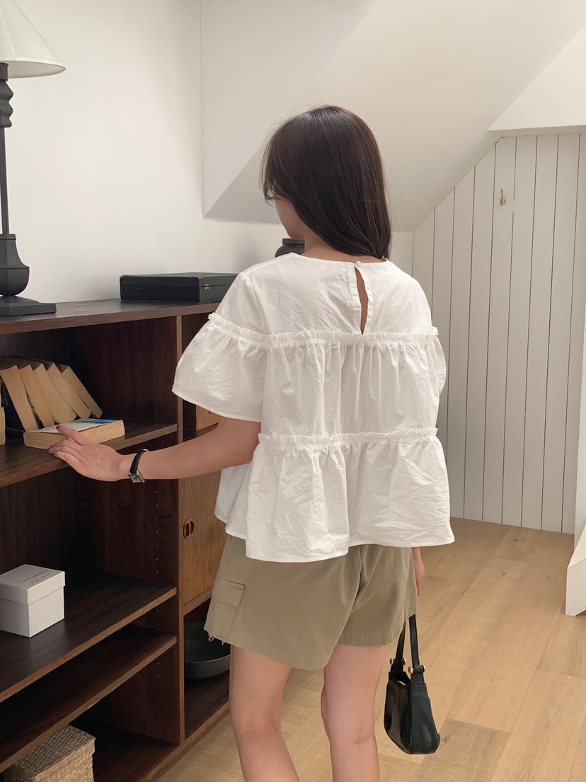 BLEECKER東大門實拍女士新品時尚人氣26春夏襯衫蕾絲衫褶皺BLEECKER襯衫/蕾絲衫