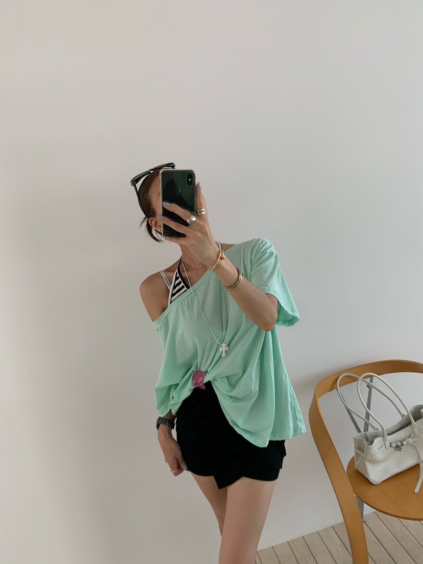 REVE CITE-L東大門實拍女裝新款時尚休閑推薦真品T恤露背REVE CITE-LT恤