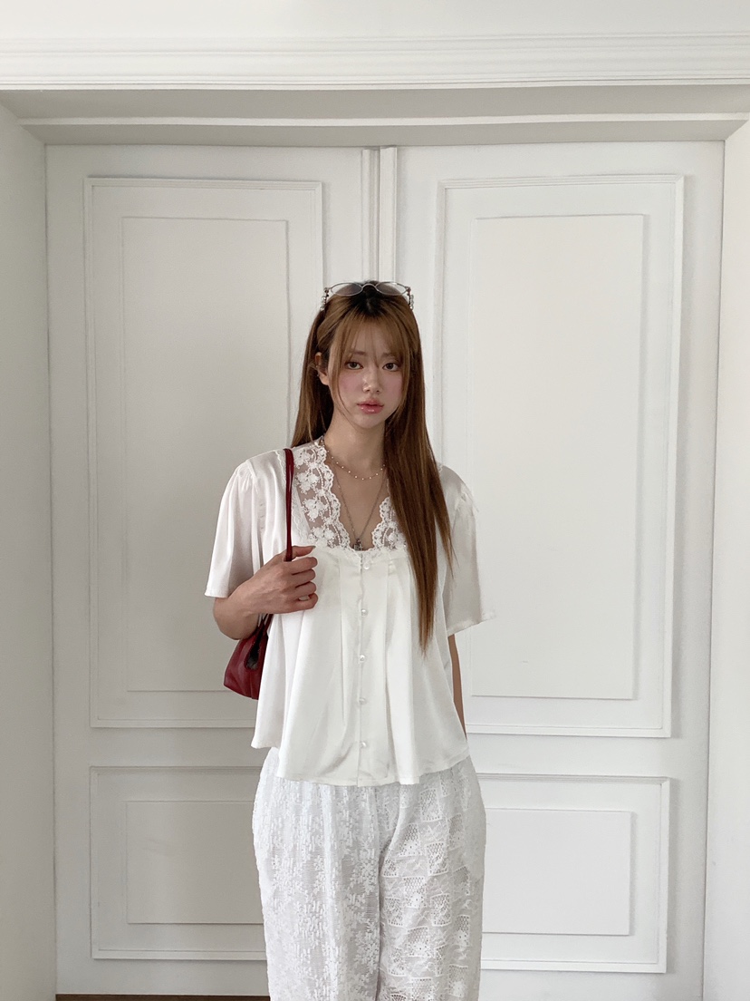 MAISONDEGLORY韓國直郵女裝新品休閑時尚職業襯衫蕾絲衫絲質MAISON DE GLORY襯衫/蕾絲衫